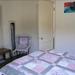 Pavilions Motel